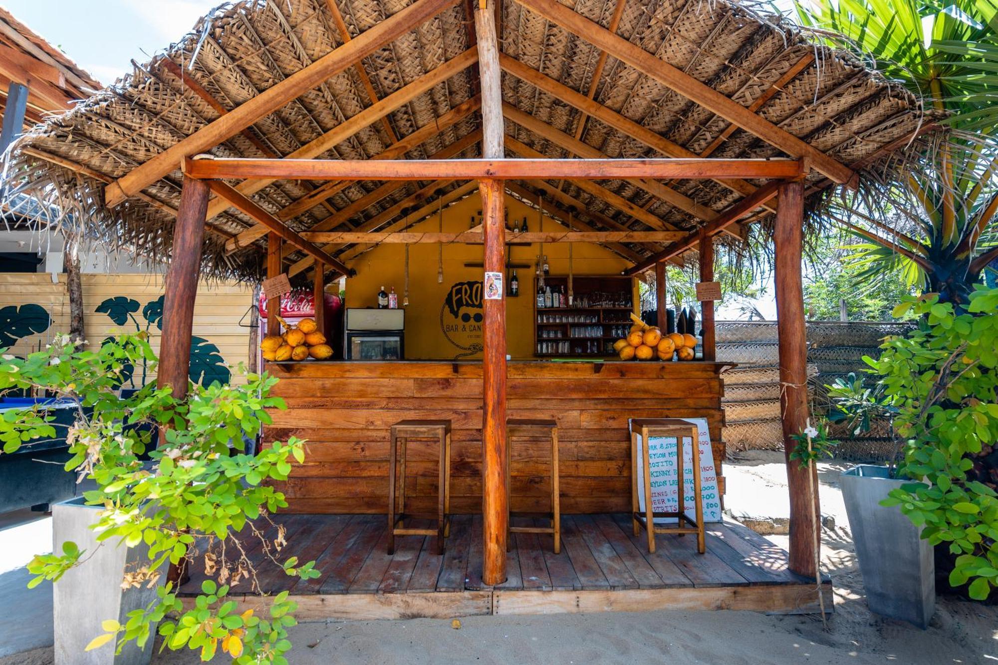 阿鲁甘湾 Feel The Waves酒店 外观 照片